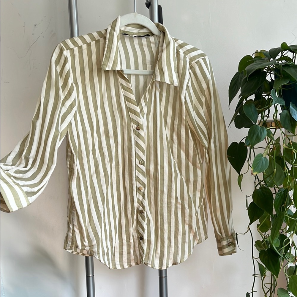 Zara Green and Cream Semi-Sheer Striped Button Up Shirt size Small